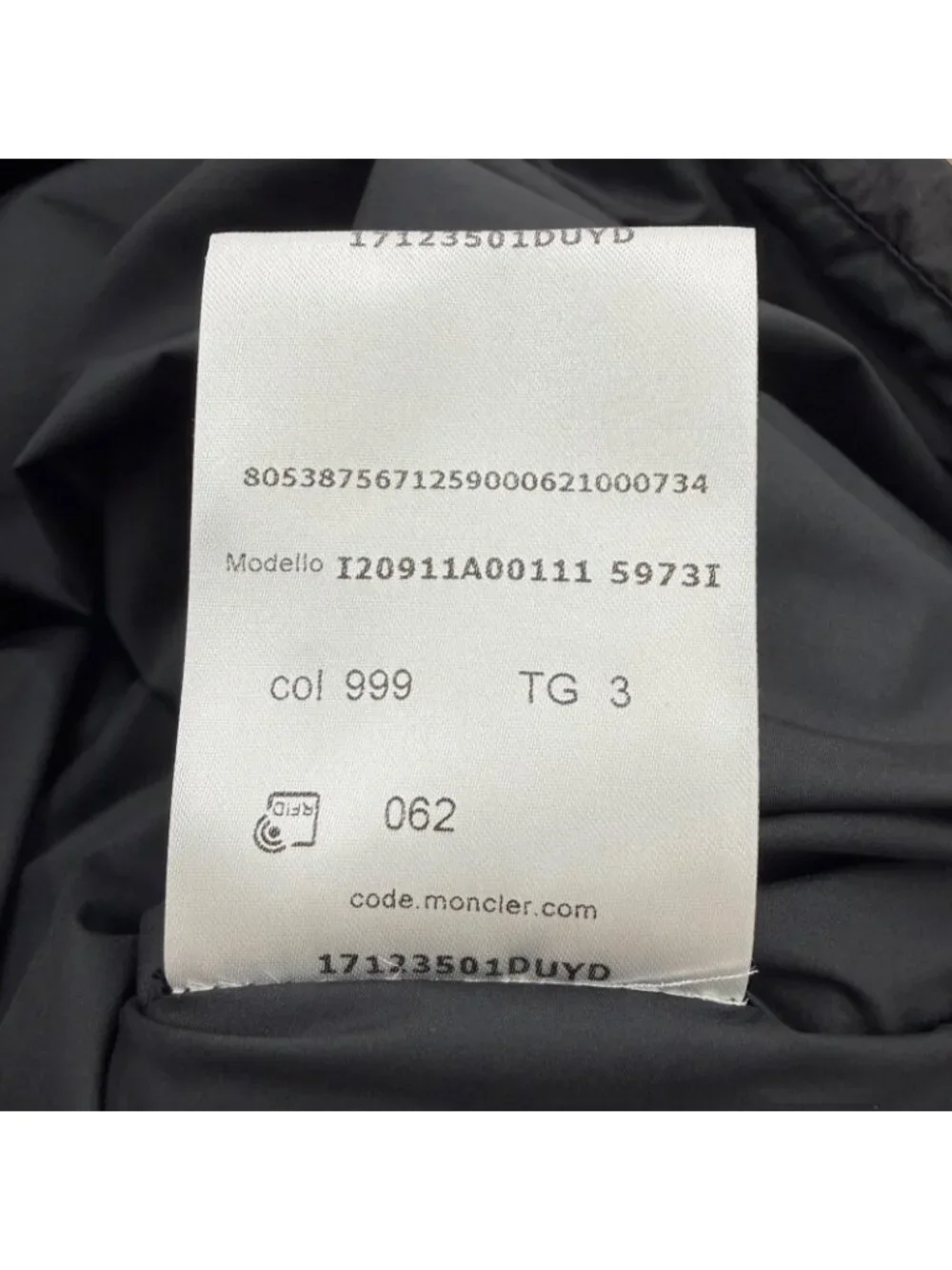 Moncler Aire Logo Patch Hooded Half Zip Gilet Down Vest Black